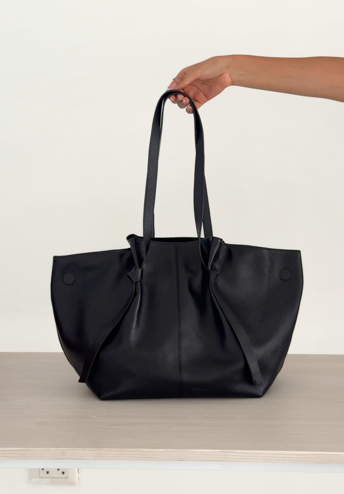 CARTERA LAZOS NEGRO (preventa)